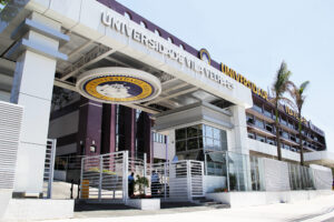 Foto da fachada da Universidade Vila Velha, Espírito Santo